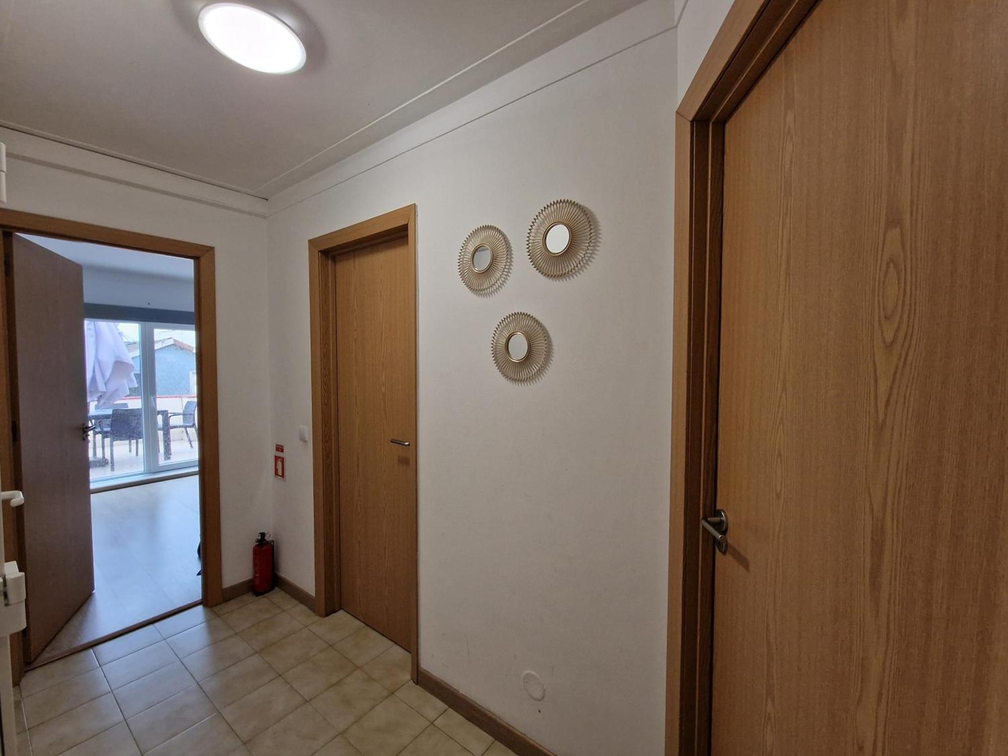 Pretty Flat With Terrace, Air Cond, Free Parking, By Porto With Love Lda Kültér fotó